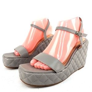 OLIVIA MILLER Quilted Wedged Sandal Grey Size 10